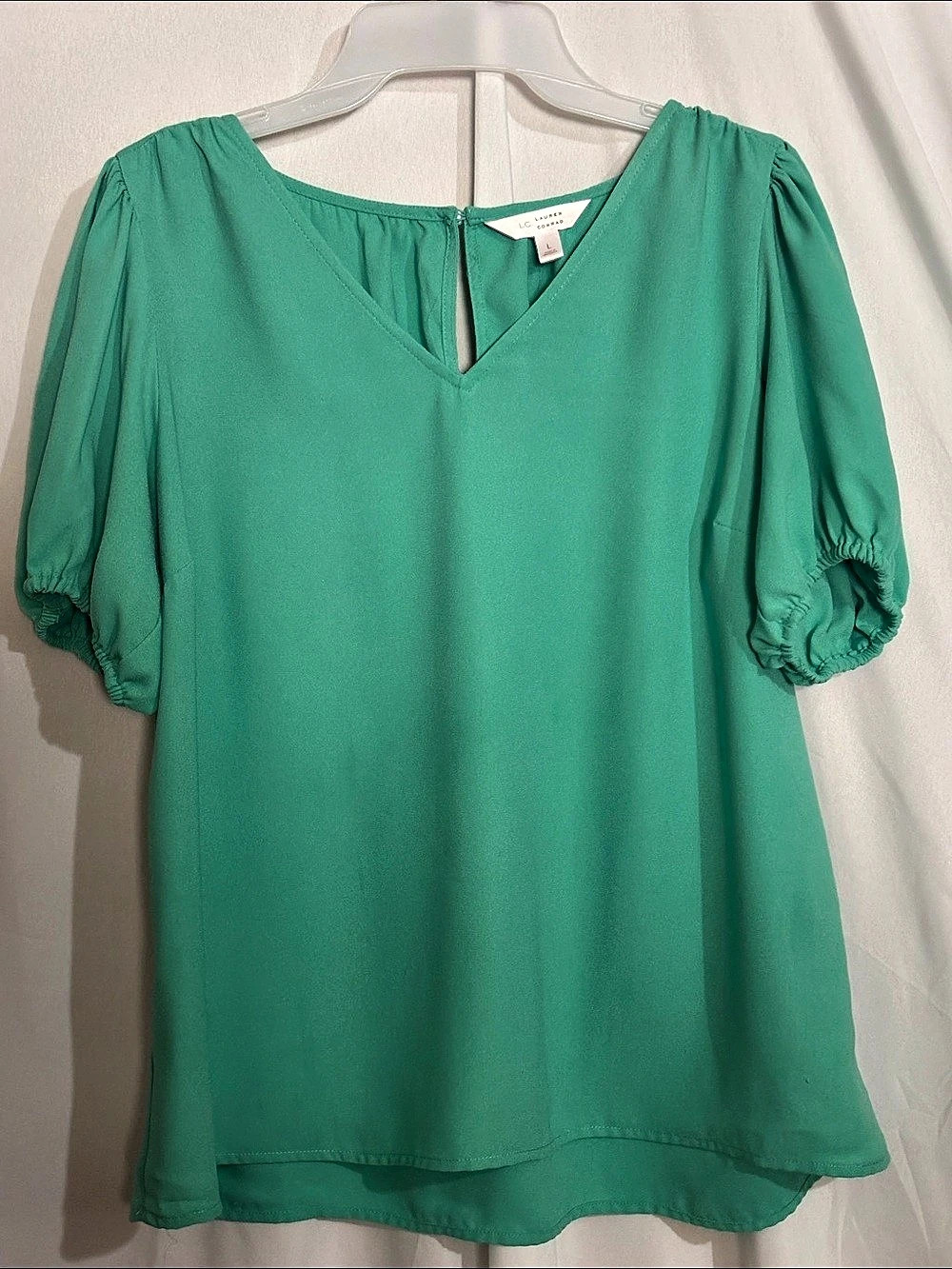 Lauren Conrad Green Puff Sleeve Blouse Size Large Like New